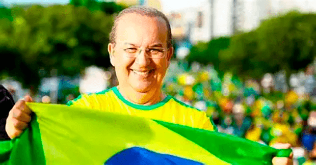 Gilmar dá 48 horas para Jorginho Mello explicar lei que proíbe cotas em SC