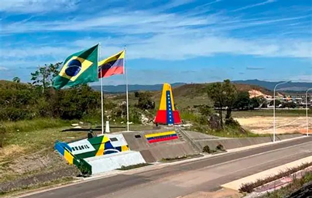 Governador de Roraima pede a Lula fechamento da fronteira