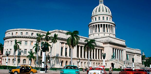 Governo de Cuba diz que 32 cubanos morreram em ataque dos EUA à Venezuela