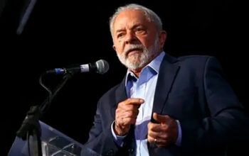 Lula reúne STF, BC, PF e Receita para debater combate ao crime