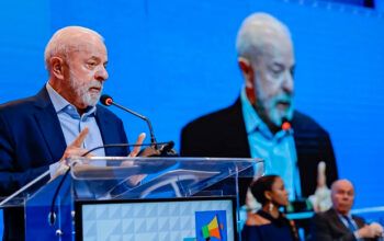 Lula sancionou a Lei de Diretrizes Orçamentárias e veta aumento do Fundo Partidário