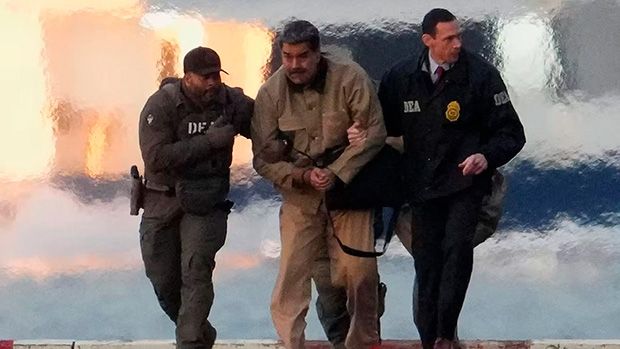 Maduro chega a tribunal em Nova York para primeira audiência