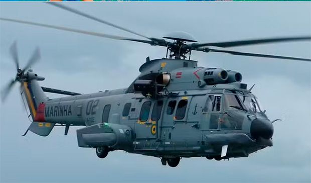 Marinha resgata 8 pessoas no mar de Cabo Frio após pouso forçado