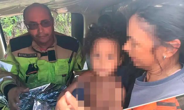 Menina de 4 anos que desapareceu em região de mata é encontrada em MG