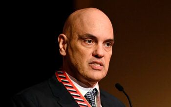 Moraes manda desmontar acampamentos na Papuda após pedido da PGR