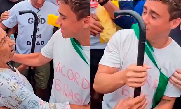 Nikolas recebe “cajado profético” durante marcha golpista: Novo Messias?