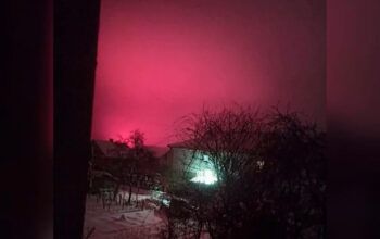 Rússia intensifica ataques à Ucrânia em meio a discussões de paz