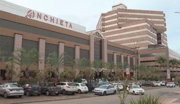 Técnicos de enfermagem do hospital Anchieta são presos suspeitos de matar 3 pacientes