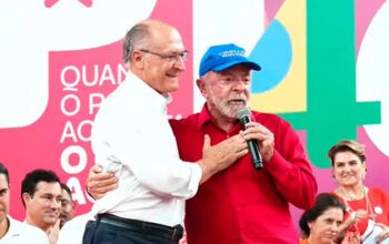 “90% dos evangélicos ganham benefícios do governo”, diz Lula