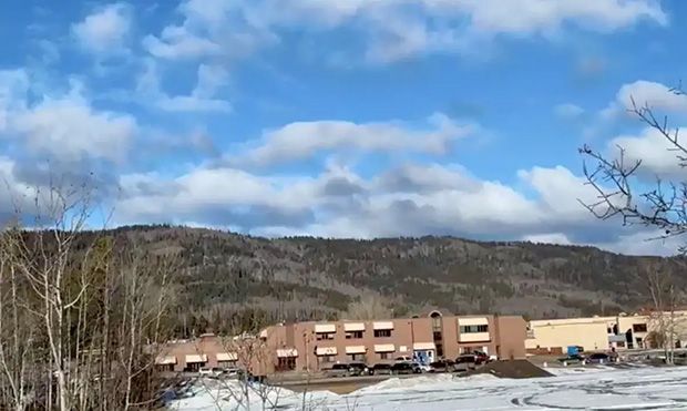 Ataque a tiros em escola no Canadá deixa 10 mortos