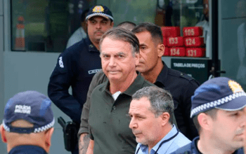 Bolsonaro negou à PF ter cometido crime contra  Lula em uma postagem de março de 2025: “Contexto político”