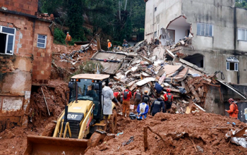 Tragédia - Chuvas deixam 37 mortos e 33 desaparecidos em Minas Gerais