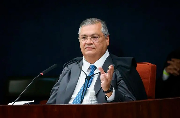 Dino proíbe criação de novos “penduricalhos”