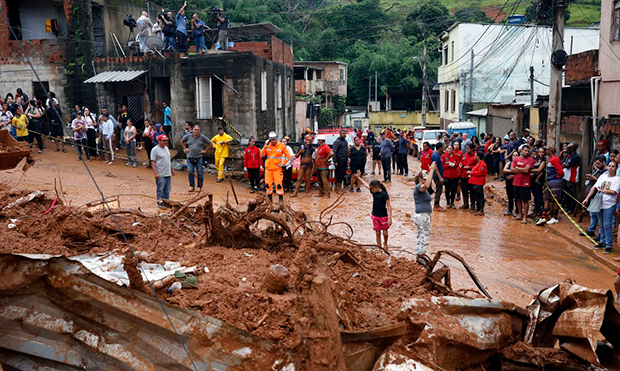 Governo anuncia repasse a prefeituras de MG para ajuda a desabrigados
