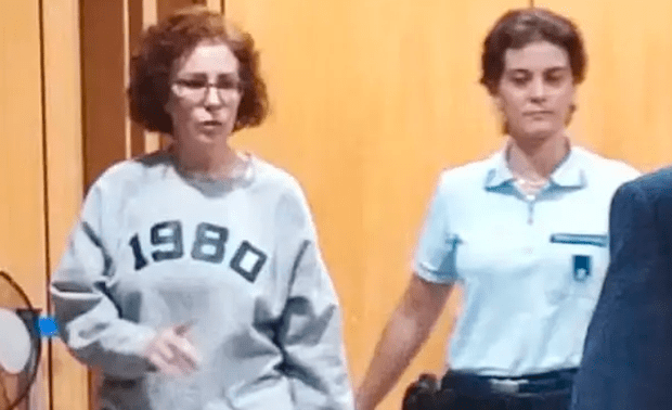 Justiça da Itália nega pedido de Zambelli para trocar juízes em processo