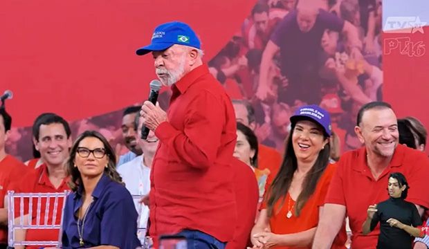 Lula chama orçamento secreto de “sequestro” e critica emendas de quase R$ 60 bilhões