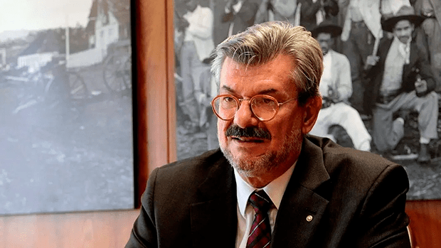 Ministro do STJ tentou agarrar jovem três vezes e estava “visivelmente excitado”, diz acusação