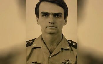 MP Militar diz que Bolsonaro violou 8 regras da caserna e deve ser expulso