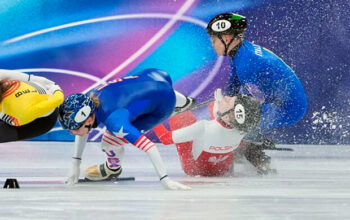 Patinadora cai, é atingida por lâmina e escapa de lesão no olho por milímetros