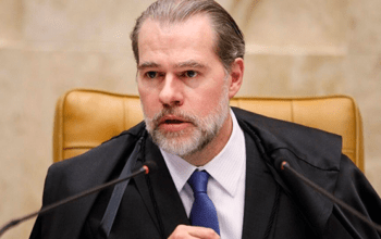 PF encontra conversas de Vorcaro combinando pagamento para empresas de Toffoli