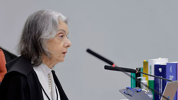 'Quantas Marielles ainda serão assassinadas?', questiona Cármen Lúcia