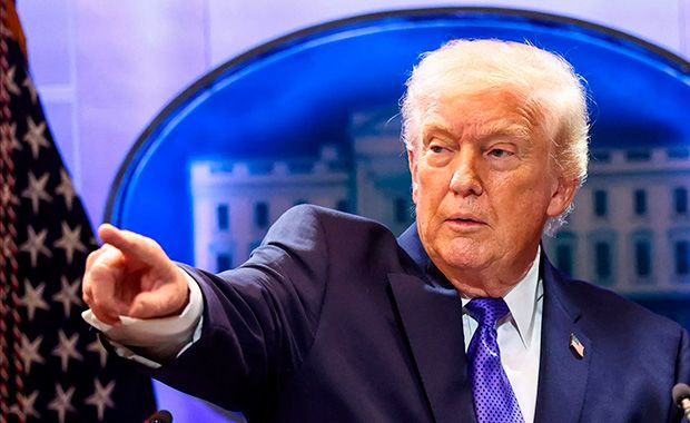 Após atacar o Irã, Trump quer que países árabes paguem o custo da guerra