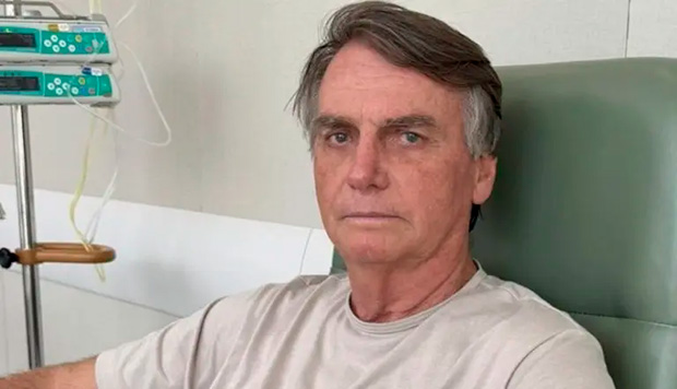 Bolsonaro melhora e já se alimenta após internação