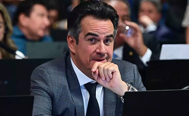 Ciro Nogueira recebeu transferência internacional de condomínio nos EUA onde Vorcaro tinha cobertura