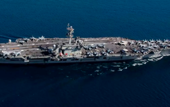 EUA confirmam três mortes após ataque do Irã ao porta-aviões USS Abraham Lincoln