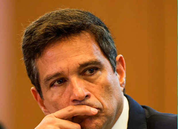 Gleisi diz que operação da PF contra Vorcaro expõe corrupção de Bolsonaro e Campos Neto