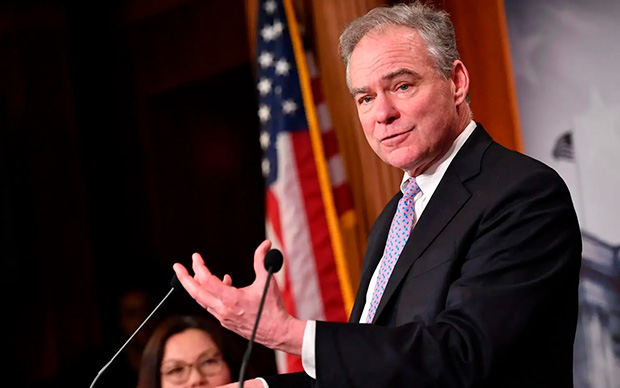 'Guerra ilegal': Democratas exigem votação urgente sobre autoridade de Trump