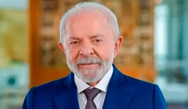 Lula barra entrada de assessor de Trump no Brasil