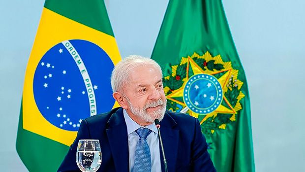 Lula visita complexo farmacêutico em Anápolis (GO) que produzirá ingrediente ativo do Buscopan
