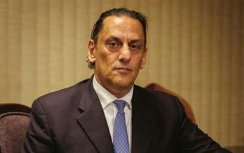 Moraes pede parecer da PGR sobre Wassef, advogado de Bolsonaro, no caso das joias