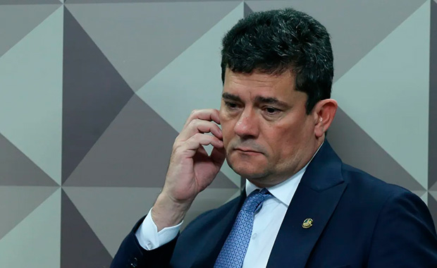 Moro trava PEC que acaba com aposentadoria compulsória como punição a juízes