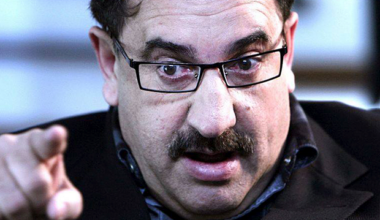 MPF pede R$ 10 milhões contra Ratinho e SBT por fala tranfóbica sobre Erika Hilton