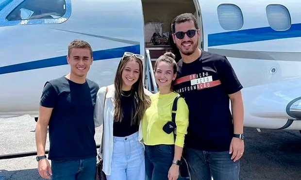 Nikolas Ferreira viajou em jato de Vorcaro na campanha de 2022