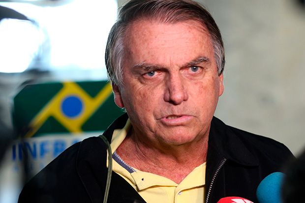 PGR dá parecer favorável à prisão domiciliar para Bolsonaro