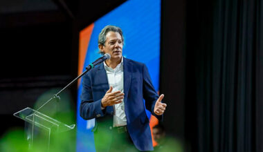 PT anuncia pré-candidatura de Haddad ao governo de SP em ato no ABC