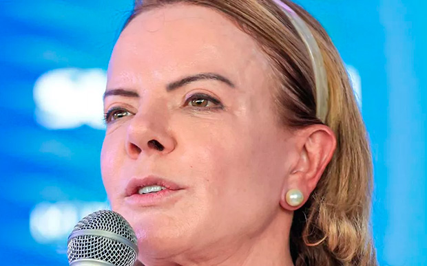 “Governo não vai tolerar aumentos abusivos nos preços dos combustíveis”, diz Gleisi