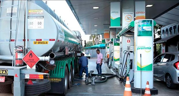 Para conter alta do diesel, Fazenda propõe subsídio de R$ 1,20 por litro