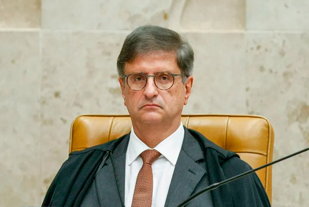 Gonet pede arquivamento de inquérito de Moraes contra Elon Musk