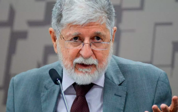 Celso Amorim condena morte de Ali Khamenei: "ninguém pode se arrogar em juízo do mundo"