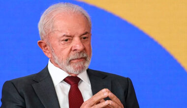 Lula critica “jogo do tigrinho” e defende lei para barrar cassinos online