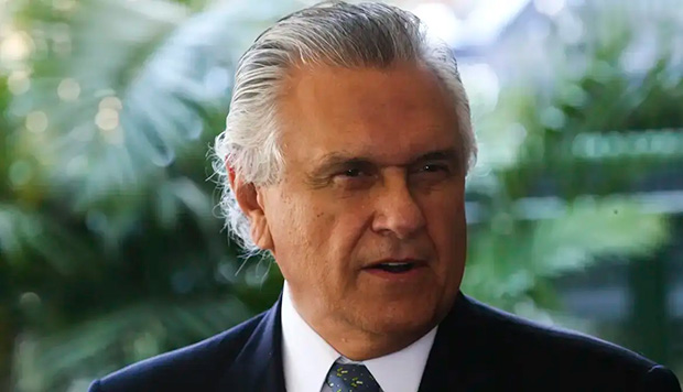 Sem anuência de Brasília, Caiado assina acordo ilegal sobre terras raras com os EUA