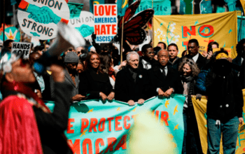 ‘Sem reis’: milhões tomam as ruas dos EUA em protestos contra Trump