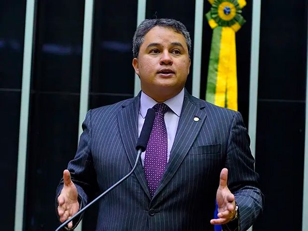 Senador do PL teve boleto de R$ 51 mil pago por acusado de lavar dinheiro para o “Careca do INSS”