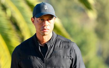Tiger Woods é preso após se envolver em acidente nos Estados Unidos