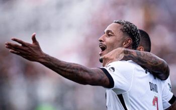 Vasco vence o Grêmio por 2 x 1 e chega a cinco jogos sem perder