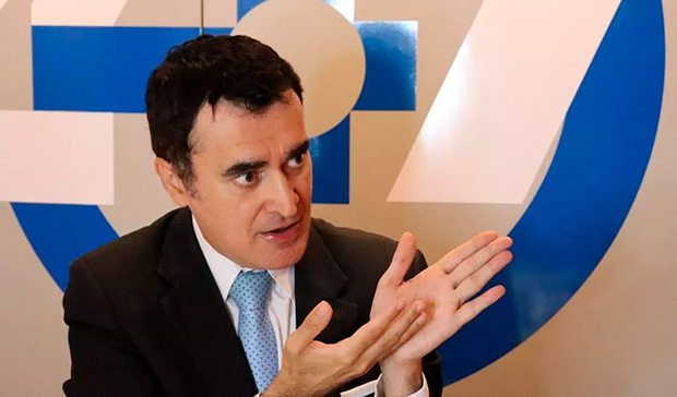 “Brasil exporta riqueza e importa dependência”, diz Alysson Mascaro sobre terras raras